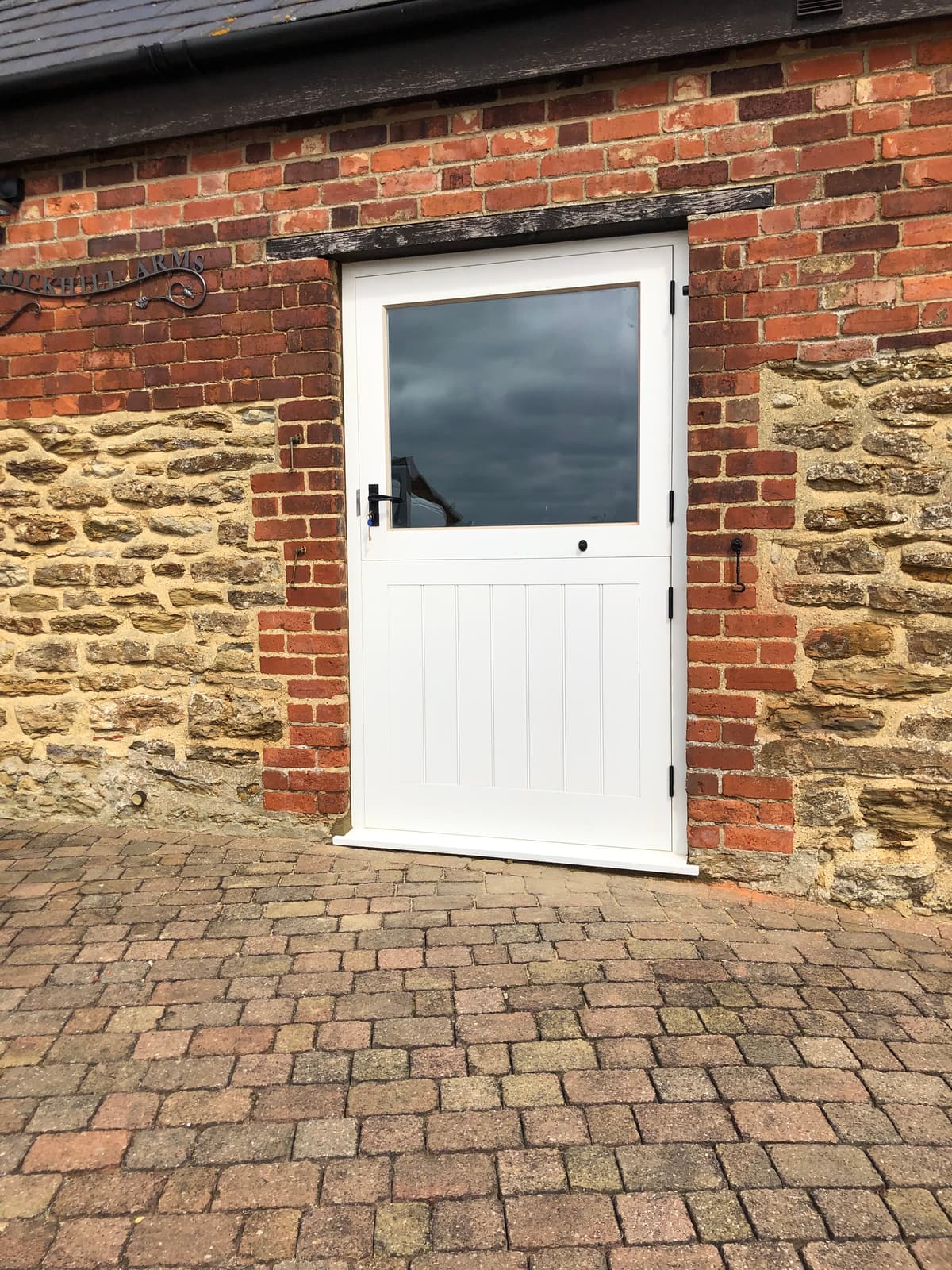 Heritage Stable Door - 
Manufactured from Accoya
Made to the properties listing specifications.
Finished in Exterior Topcoat.
Heritage Glazed Unites - Traditionally puttied.  image